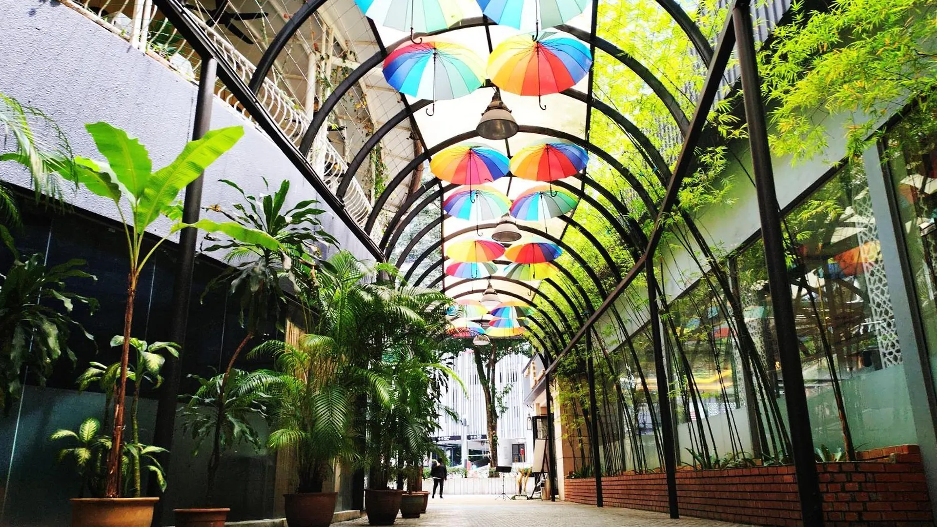 126 Bukit Ceylon 5 Minutes To Jalan Alor Pavilion Bukit Bintang 2R2B 8Pax Kuala Lumpur