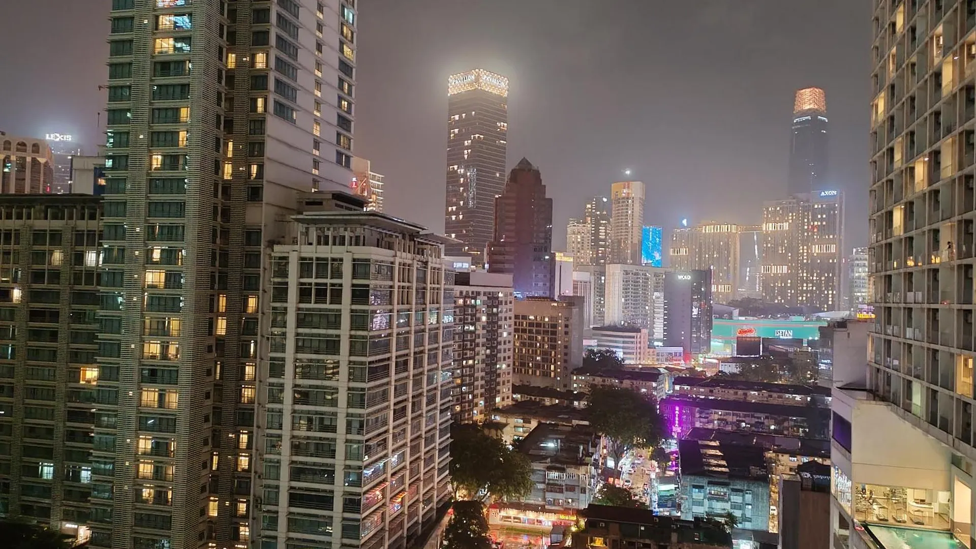Apartment 126 Bukit Ceylon 5 Minutes To Jalan Alor Pavilion Bukit Bintang 2R2B 8Pax Kuala Lumpur Malaysia